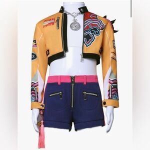 NWT Rumi costume K-pop demon hunters